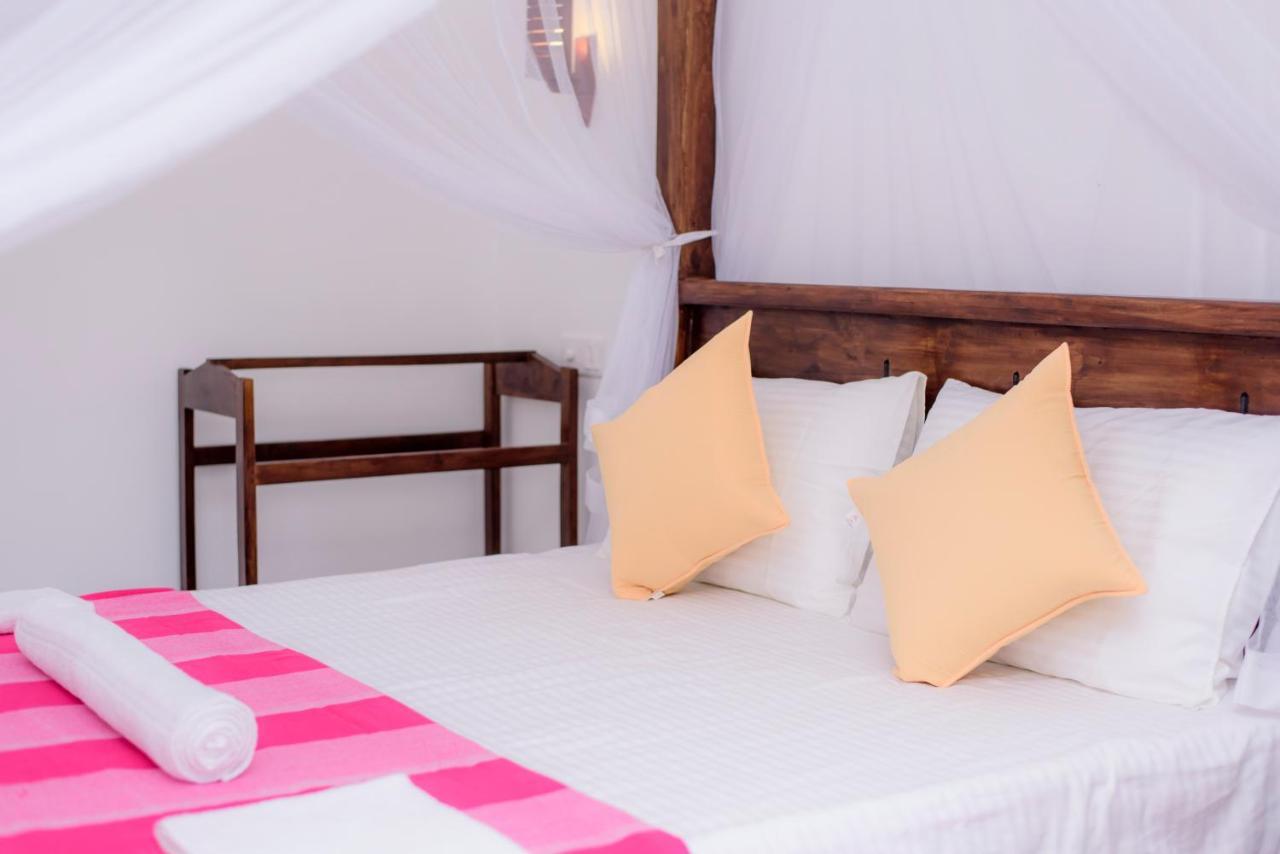 Scenery River Star Hotel Hikkaduwa Ngoại thất bức ảnh
