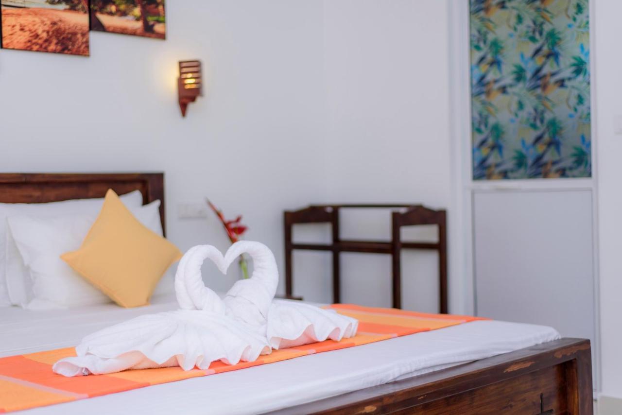Scenery River Star Hotel Hikkaduwa Ngoại thất bức ảnh