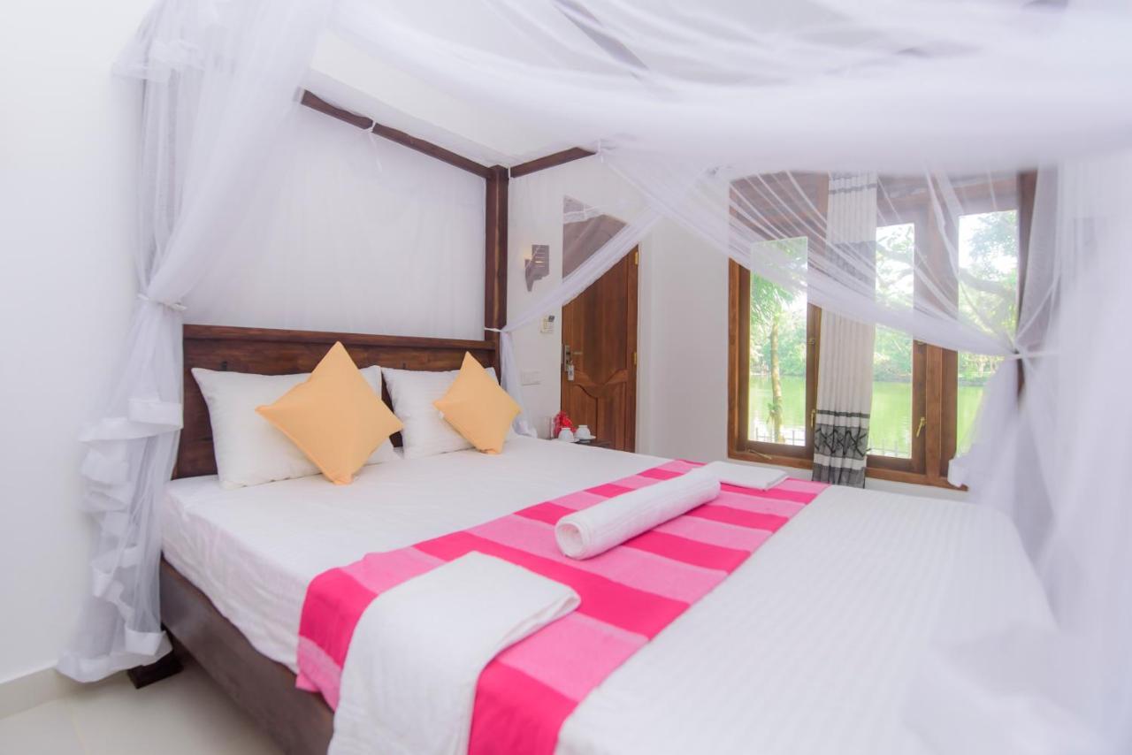 Scenery River Star Hotel Hikkaduwa Ngoại thất bức ảnh