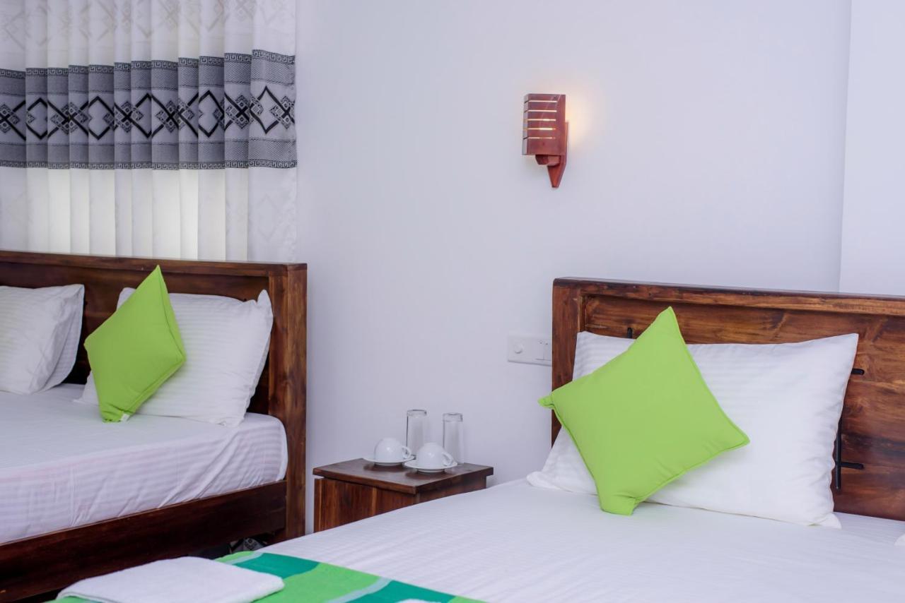 Scenery River Star Hotel Hikkaduwa Ngoại thất bức ảnh