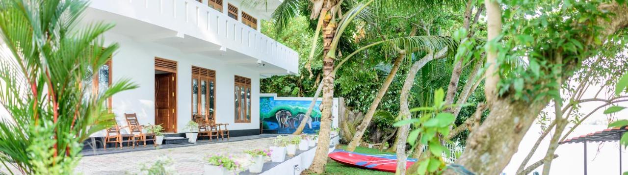Scenery River Star Hotel Hikkaduwa Ngoại thất bức ảnh