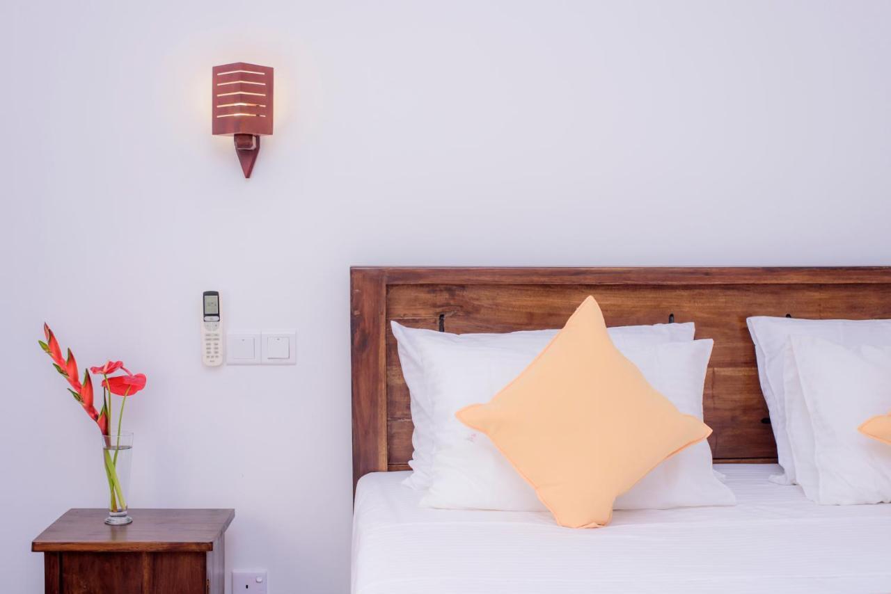 Scenery River Star Hotel Hikkaduwa Ngoại thất bức ảnh