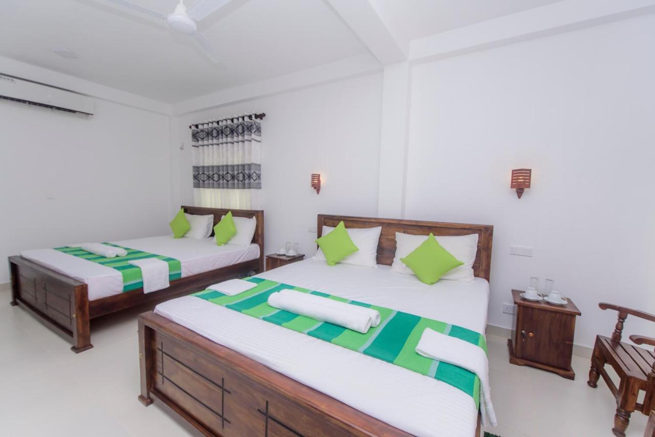 Scenery River Star Hotel Hikkaduwa Ngoại thất bức ảnh
